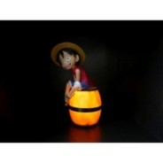 ONE PIECE - Luffy sur Tonneau - Figurine Lumineuse - 27 cm