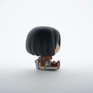 ATTACK ON TITAN - Mini-Tirelire - Chibi Mikasa - 13cm